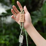 Lanière Porte-clés Porte-badge Personnalisée avec Nom Gravé sur Bois Cadeau pour Enseignants et Employés