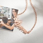 Personligt saxhårstylisthalsband med namn Smycken Present till frisör