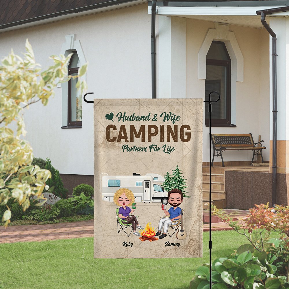 Esposo y esposa personalizados Camping Socios de por vida Bandera de jardín Regalo para Pareja 4