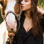 Collier avec Prénom Personnalisé Profil Cheval Bijoux Commémoratifs d'Animaux Cadeau pour Amoureux des Chevaux