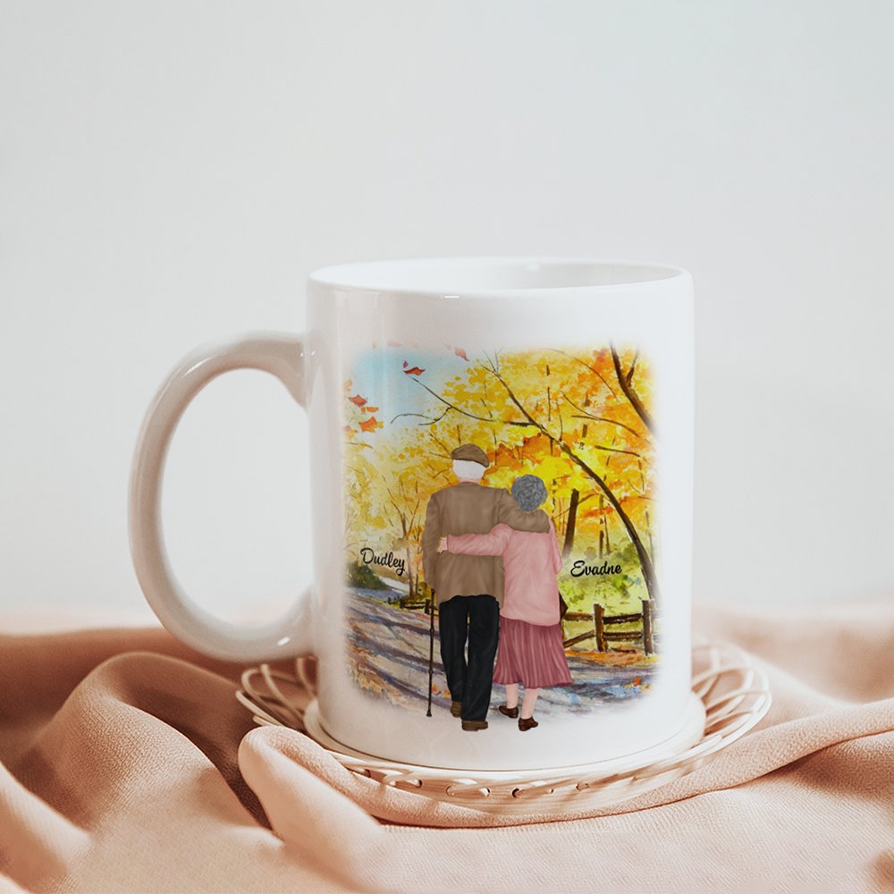 Personalizada You May Be On Person But To Me You Are The World Taza de Cerámica con Asa en C Regalo de Aniversario Regalo de Cumpleaños para Pareja 4