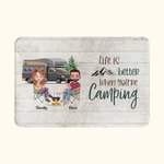 Gepersonaliseerde Life is Better When You're Camping Deurmat Verjaardagscadeau