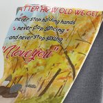 Personalizada No importa lo viejos que seamos Nunca dejemos de cogernos de la mano Manta Regalo de Esposa Franela Sherpa