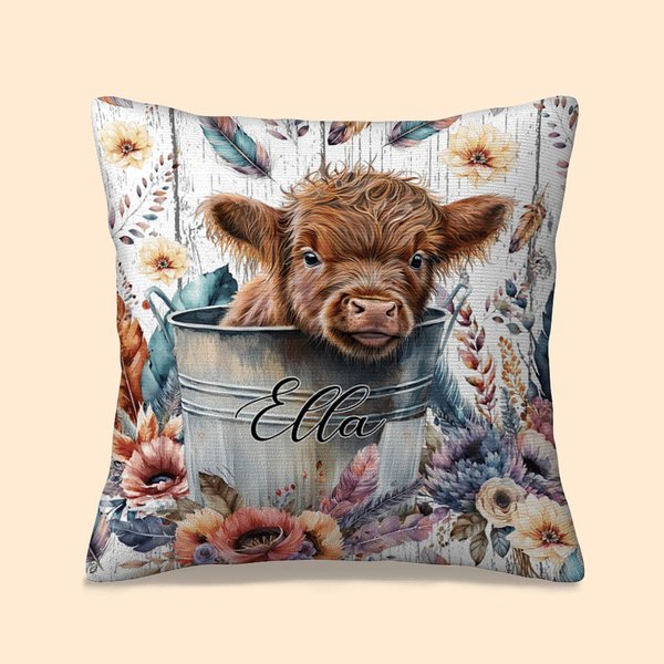 Gepersonaliseerde Baby Highland Cow In a Bucket Kussenhoes Bohemia Kussenhoes Decoratie Verjaardag Housewarming Newborn Gift voor Kid Highland Cow lie