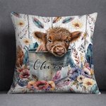 Gepersonaliseerde Baby Highland Cow In a Bucket Kussenhoes Bohemia Kussenhoes Decoratie Verjaardag Housewarming Newborn Gift voor Kid Highland Cow lie