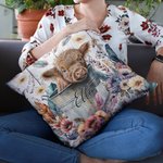 Gepersonaliseerde Baby Highland Cow In a Bucket Kussenhoes Bohemia Kussenhoes Decoratie Verjaardag Housewarming Newborn Gift voor Kid Highland Cow lie