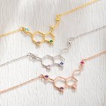 Collier Personnalisé Pierre de Naissance en Molécules de Sérotonine avec Carte Cadeau pour Mère Professeur de Chimie Médecin