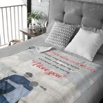 Gepersonaliseerde No Matter How Old We Get Never Stop Holding Hands Flannel Sherpa deken cadeau voor vrouw huwelijksverjaardag cadeau