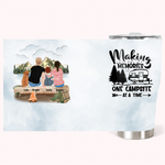 Personalizzato Making Memories One Campsite at A Time Bicchiere curvo Happy Camping
