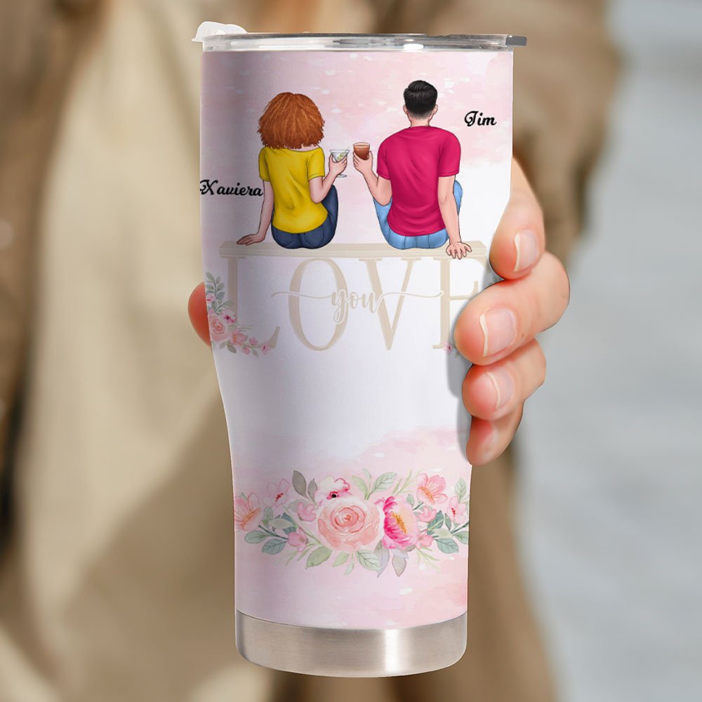Personligt Annoying Each Other Since 2019 Par som sitter på kärleksstol böjd tumbler med halm Jubileum Alla hjärtans dag-present för par 3