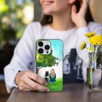 Coque de téléphone personnalisée Life Is Better With Dogs Green Grass Birthday Christmas Gift for Dog Lovers (La vie est plus belle avec les chiens)