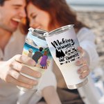 Gobelet courbé 30oz personnalisé Making Memories One Campsite At A Time pour un couple, une famille ou des amoureux du camping.