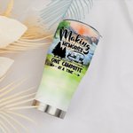 Gepersonaliseerde Making Memories One Campsite At A Time 30oz gebogen Tumbler Verjaardagscadeau voor familie