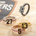 Henkilökohtainen Sterling Silver Sports numero Birthstone Ring kaiverrettu teksti Koripallo Baseball äiti Ring lahja Sport Lovers