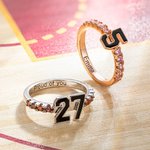 Henkilökohtainen Sterling Silver Sports numero Birthstone Ring kaiverrettu teksti Koripallo Baseball äiti Ring lahja Sport Lovers