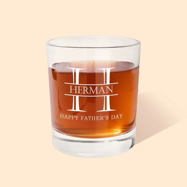 Bicchieri da whisky personalizzati da 10 oz incisi per uso alimentare con nome e testo iniziali Regalo di compleanno per uomini che bevono whisky e bourbon
