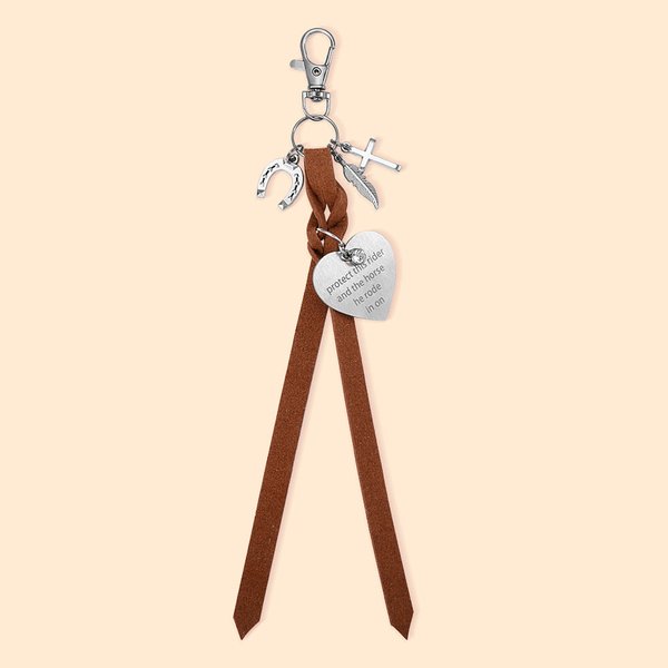 Personalized Saddle Heart Shape Carved Pendant Tassel Equestrian Jewellery Horse Riding Accessory with Text Birthday Christmas Gift for Horse Lover