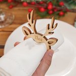 Anneau en Bois Décor Serviette Forme Cerf de Noël Personnalisé avec Nom Gravé Ornement de Table Pour Noël Cadeau Pour Famille