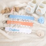 Attache sucette personnalisée Ruban de broderie Attache sucette s'adapte à la plupart des sucettes Jouet d'éveil Cadeau de naissance