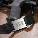 Etiquette de sac à dos en acier inoxydable personnalisée avec icône et texte gravés Cadeau militaire pour lui