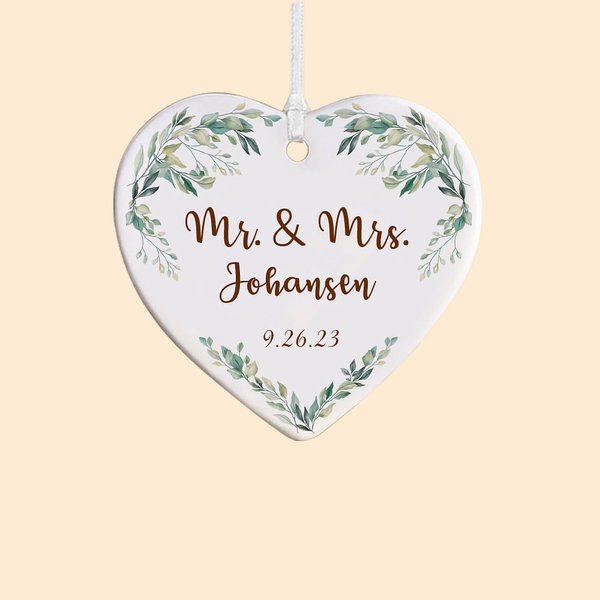Pendentif de Coeur en Céramique Personnalisé avec Nom et Date Décoration de Mariage Cadeau de Noël pour les Jeunes Mariés