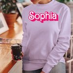 T-shirt personnalisé Style Poupée Rétro Sweatshirt avec Nom Multicolore Disponible Anniversaire Noël Cadeau pour Bestie Fashion Doll Fan