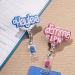 Personalizada Glitter Moda Acrílico Insignia Carrete con Nombre Título Cumpleaños Regalo de Navidad para la enfermera Médico Maestro