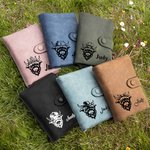 Portafoglio personalizzato multicolore in pelle di vacca scozzese delle Highlands con nome e portacarte Regalo di Natale di compleanno per donna