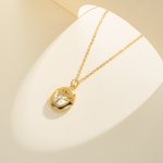 Collier Médaillon Gravé Personnalisé avec Photo Texte 1-4 Fleurs de Naissance Cadeau de Fête des Mères pour Femme