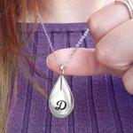 Personalizado Tiny Tear Drop Cremation Urn Necklace with Engraved Text Minimalist Jewelry Memorial Gift for Women