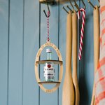 Ornement de Noël personnalisé avec phrase Date pour bouteille de vin 50ml Cadeau de Noël pour les hommes amateurs d'alcool.
