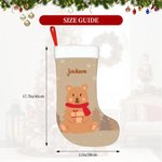 Personalizza la calza di Natale dell'orso con il nome dell'albero di Natale, regalo per la famiglia dei bambini.