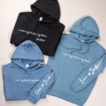 Gepersonaliseerde Ik Draag Mijn Hart Op Mijn Mouw Hoodie met Naam Cadeau voor Moeder Grootmoeder