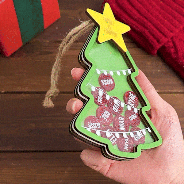 Personalizzato 4D albero di Natale in legno Shaker Ornament con glitter nome Charm regalo di Natale