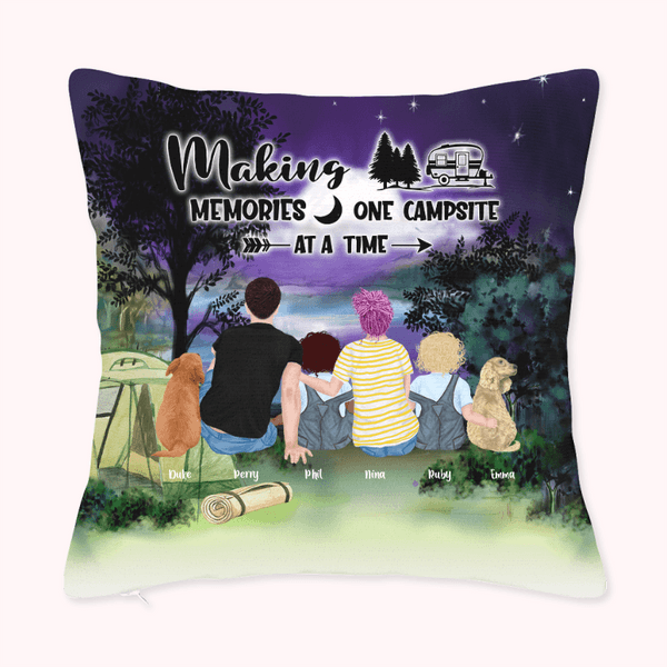 Personalizzato campeggio famiglia Throw Pillow Cover Night Making Memories One Campsite At A Time Anniversario regalo di compleanno