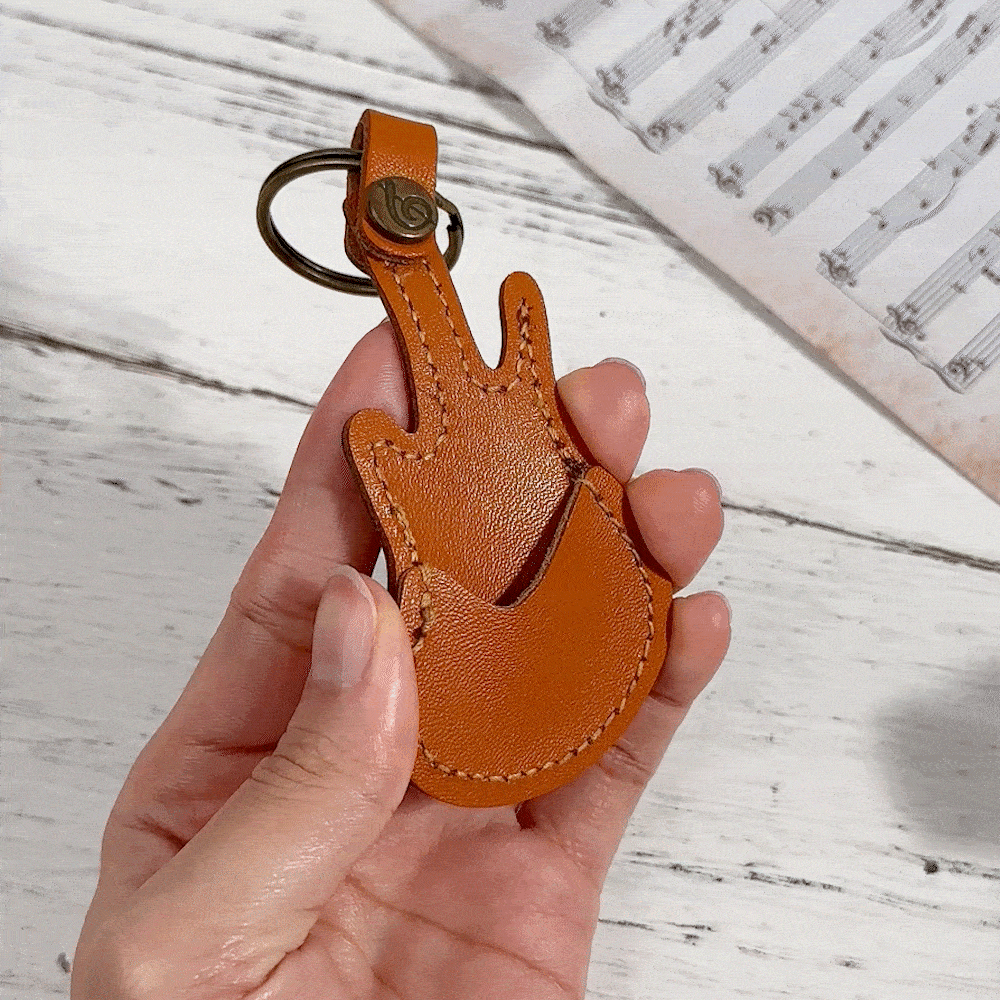 Plettro per chitarra in legno inciso personalizzato Custodia in pelle a forma di chitarra Portachiavi con testo Regalo di Natale per chitarrista music