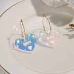 Pendientes personalizados en forma de corazón iridiscente Accesorios de moda Gira de conciertos Regalo de cumpleaños para amantes de la música