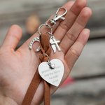 Personalisierte Sattel Herzform geschnitzt Anhänger Quaste Reitsport Schmuck Pferd Reiten Zubehör mit Text Geburtstag Weihnachtsgeschenk für Pferdeliebhaber