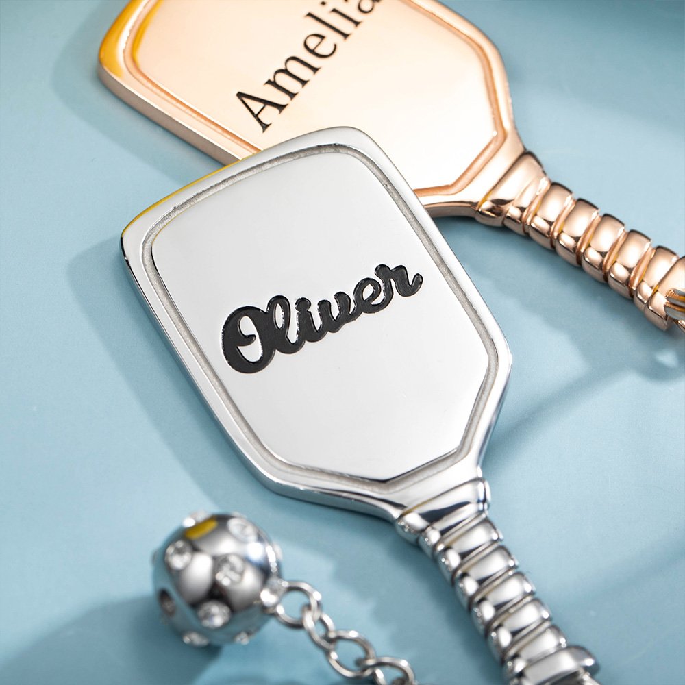 Portachiavi personalizzato con nome inciso della racchetta da pickleball in acciaio inossidabile con mini charm per pickleball Accessorio per zaino pe 2