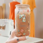 Personalisierte Nähen Thema 20oz mattiertem Glas Becher mit Deckel und Stroh Geburtstag Muttertag Geschenk für Mutter Nähen Liebhaber