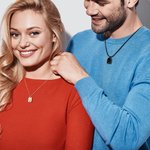 Collier de Couple Personnalisé avec Texte en Forme de Coeur Cadeau de St Valentin pour Couple 2 Pcs