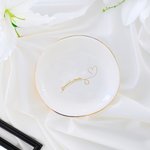 Personalisierte Keramik Schmuckschale mit Goldrand und Namen Ringteller Valentinstag Verlobung Hochzeit Geschenk für Paare