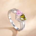 Anello promessa personalizzato con pietra di nascita a doppio cuore e testo inciso Regalo di San Valentino per lei
