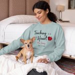 Personlig Teaching Is A Work Of Heart Flerfarget T-skjorte Sweatshirt med navn og tekst Læreroppskattning Julegave til lærer