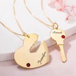 Lot de 2 Colliers Couple Personnalisés avec Nom Gravé Bijoux en Argent Sterling Forme Coeur Clé Cadeau de Saint-Valentin pour Couple