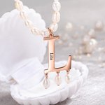 Collier Perle Prénom Personnalisé Gravé sur Pendentif Initiale Cadeau Anniversaire pour Femme