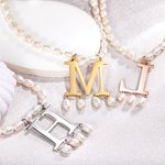 Collier Perle Prénom Personnalisé Gravé sur Pendentif Initiale Cadeau Anniversaire pour Femme