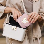 Portagioie da viaggio pieghevole personalizzato rosa con lettera Regalo di compleanno di San Valentino per le donne