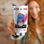 Personalizzato You're Still Hotter Than This Coffee 20oz Tumbler in acciaio inox con nomi e coperchio Regalo di San Valentino per la coppia
