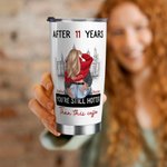 Personalizzato You're Still Hotter Than This Coffee 20oz Tumbler in acciaio inossidabile con nomi di coppia Regalo di San Valentino per l'anniversario